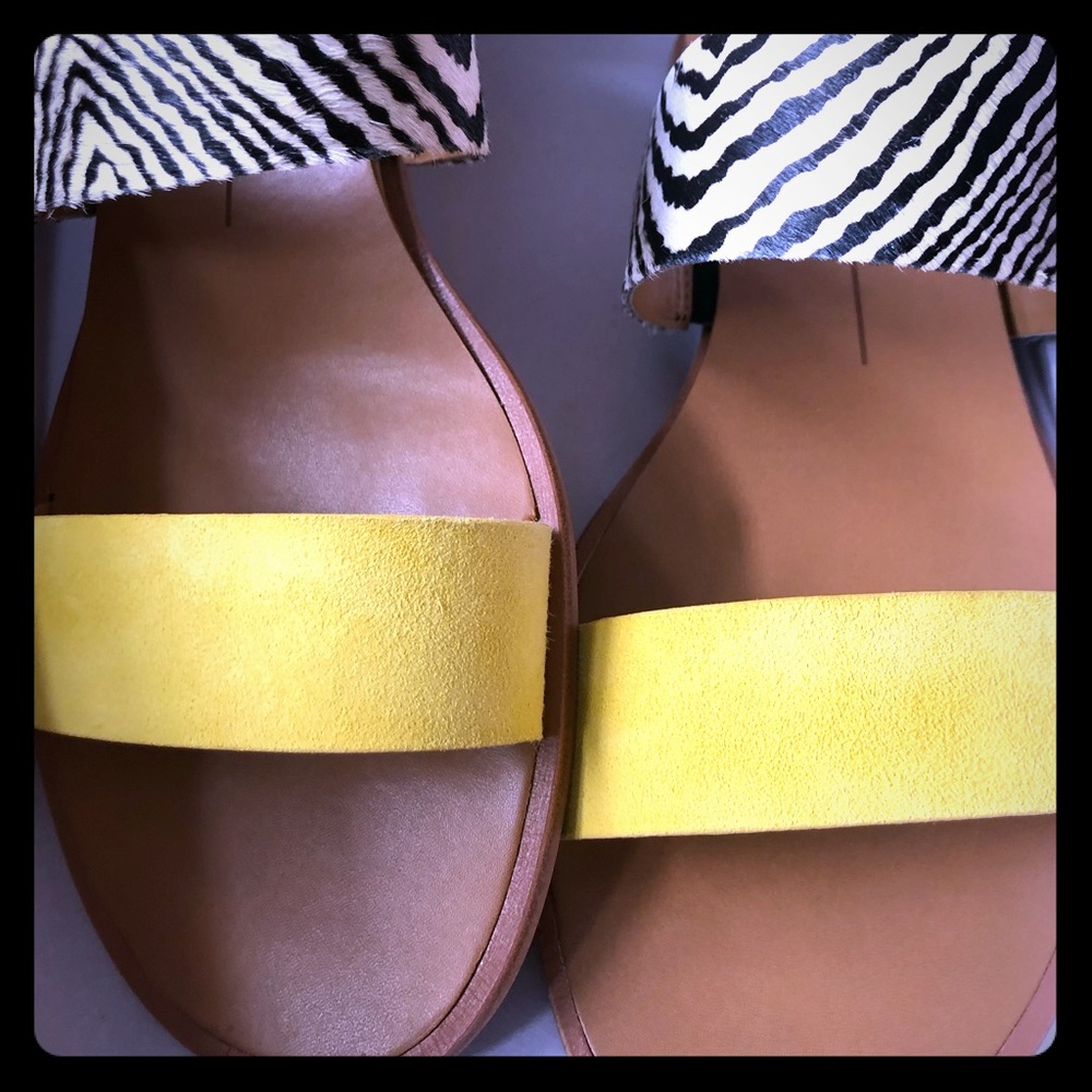 NWT in Original Box Dolce Vita Womens Sandals